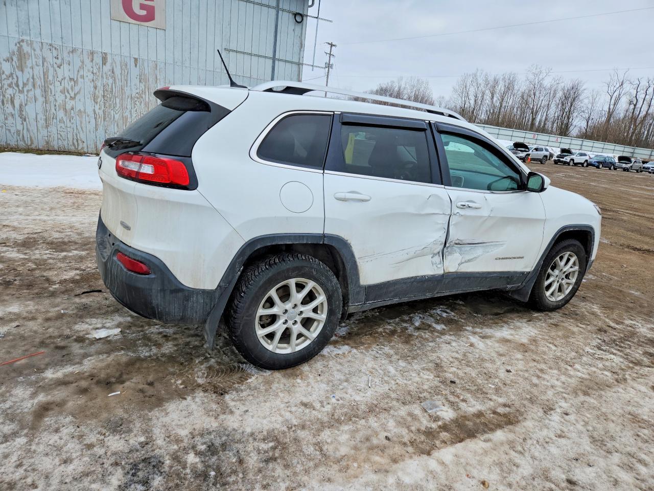 2015 Jeep Cherokee Latitude - zdjęcie 3