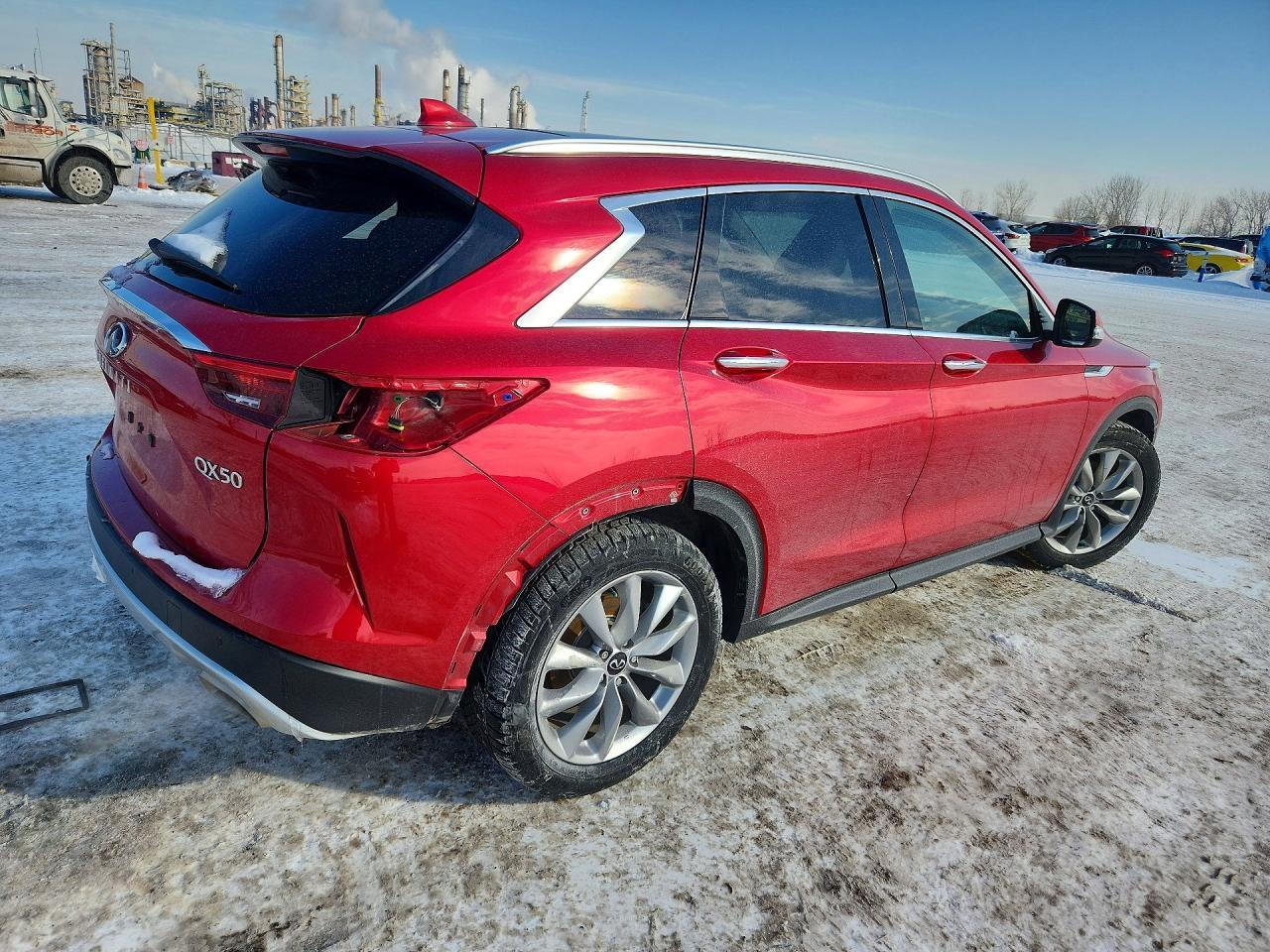 2021 Infiniti Qx50 Luxe - zdjęcie 3