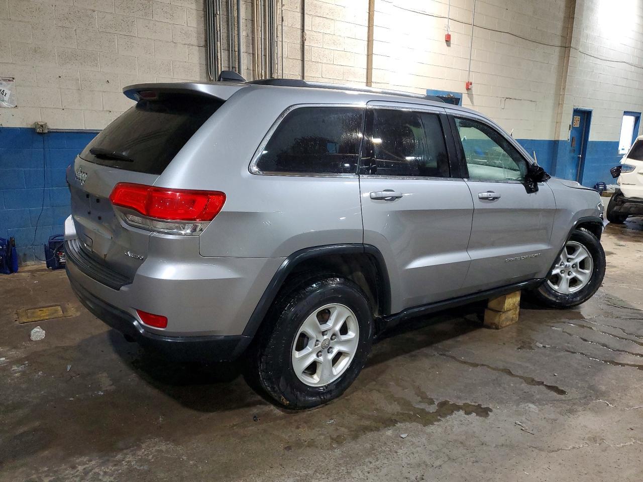 2015 Jeep Grand Cherokee Laredo - zdjęcie 3