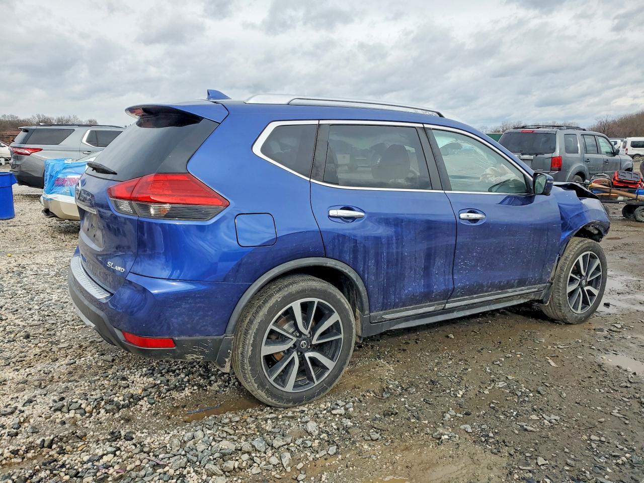 2017 Nissan Rogue Sl - zdjęcie 3