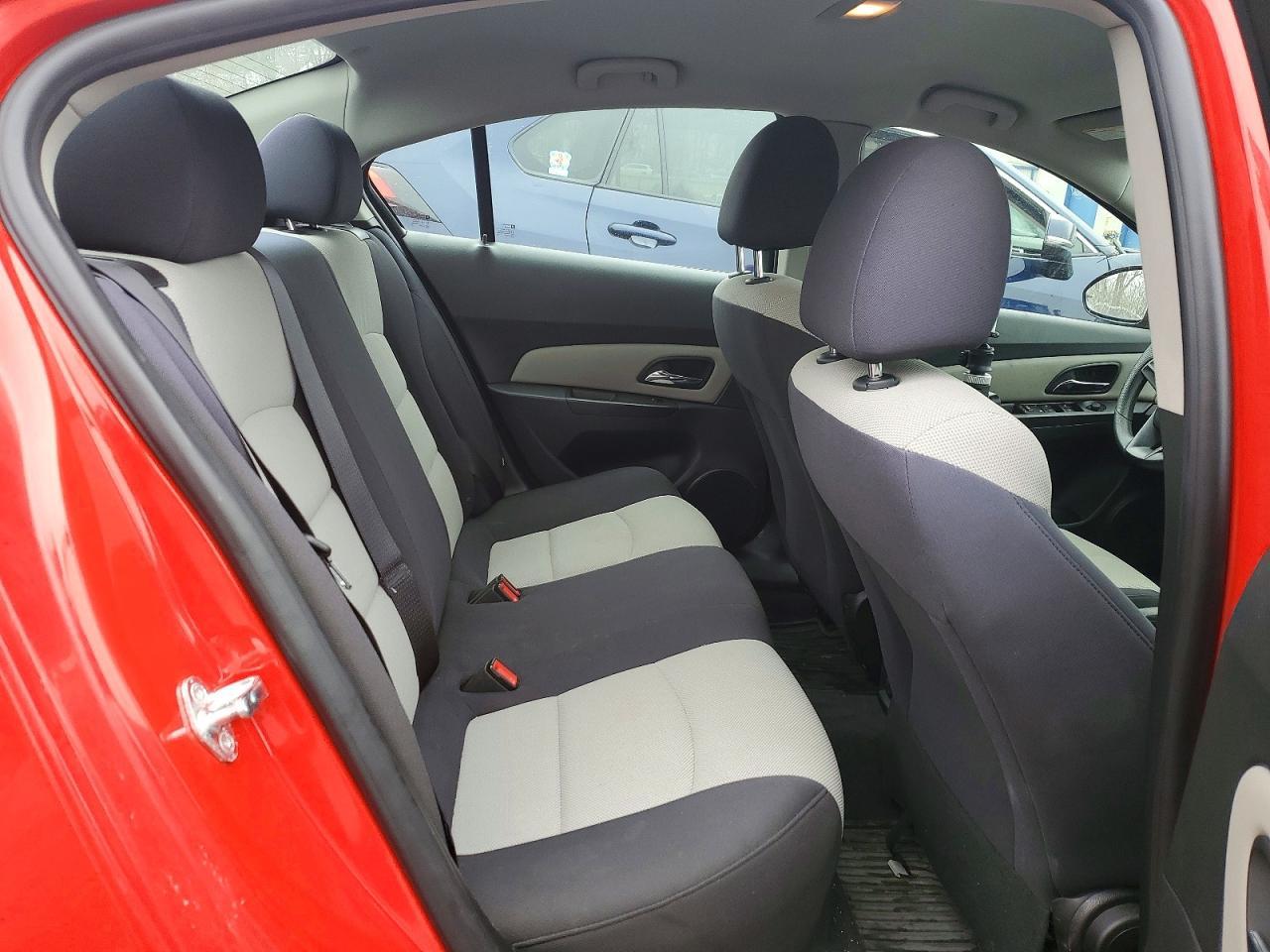 2015 Chevrolet Cruze Ls - zdjęcie 10