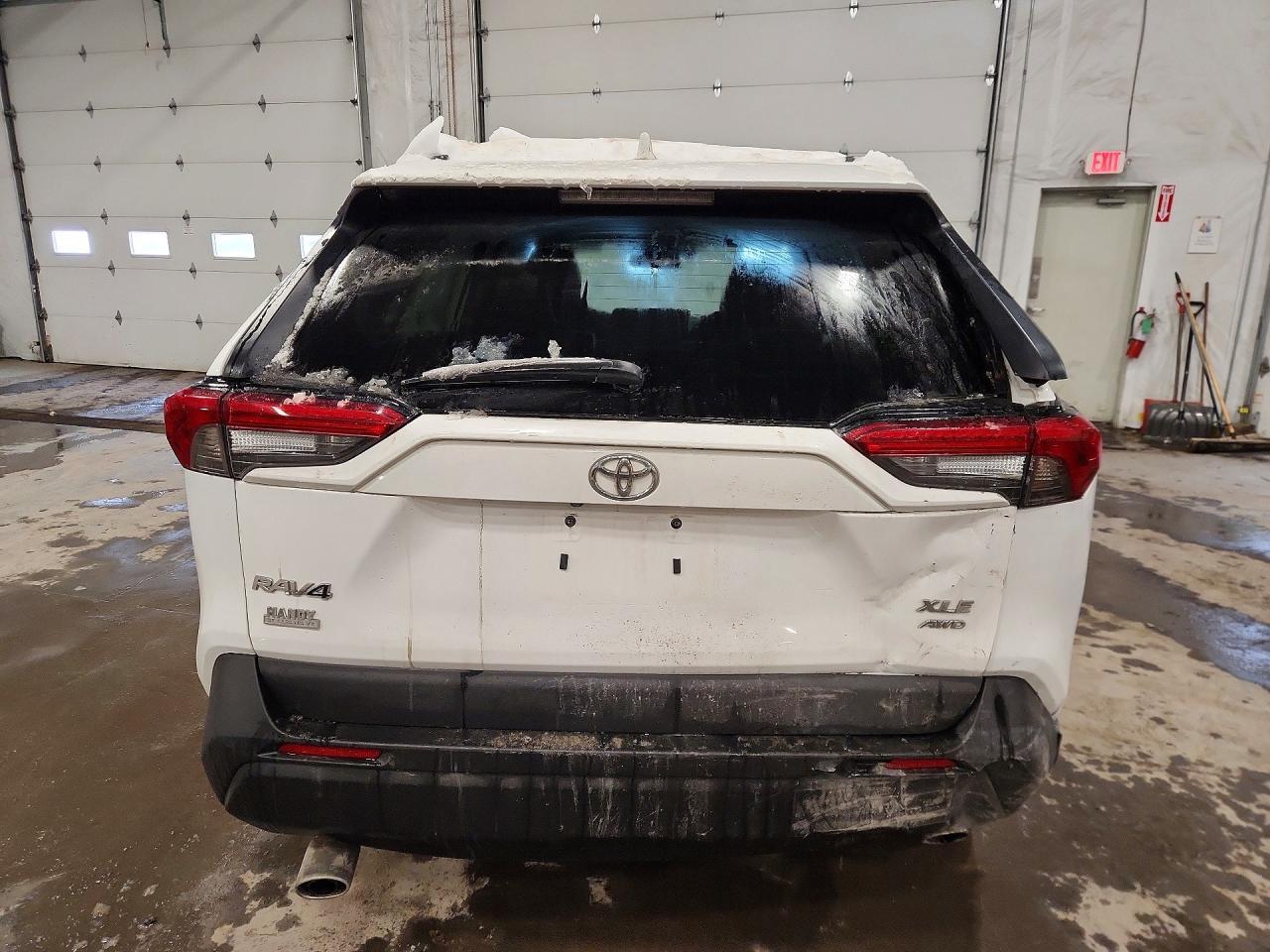 2023 Toyota Rav4 Xle - zdjęcie 6