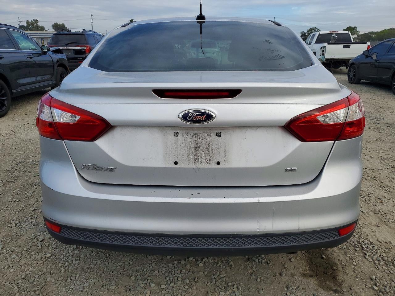 2013 Ford Focus Se - zdjęcie 6