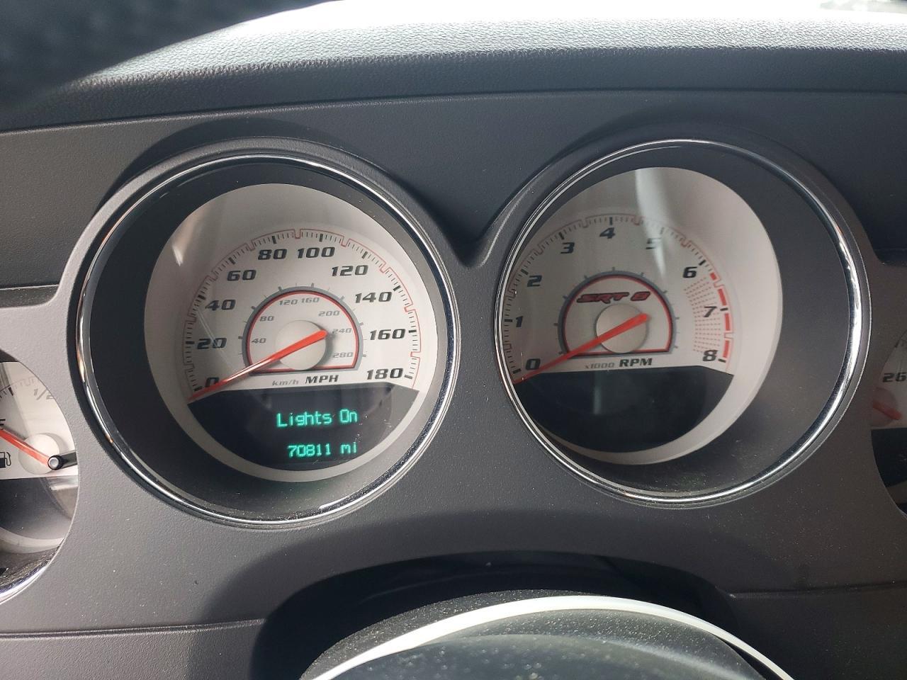 2013 Dodge Challenger Srt-8 - zdjęcie 9