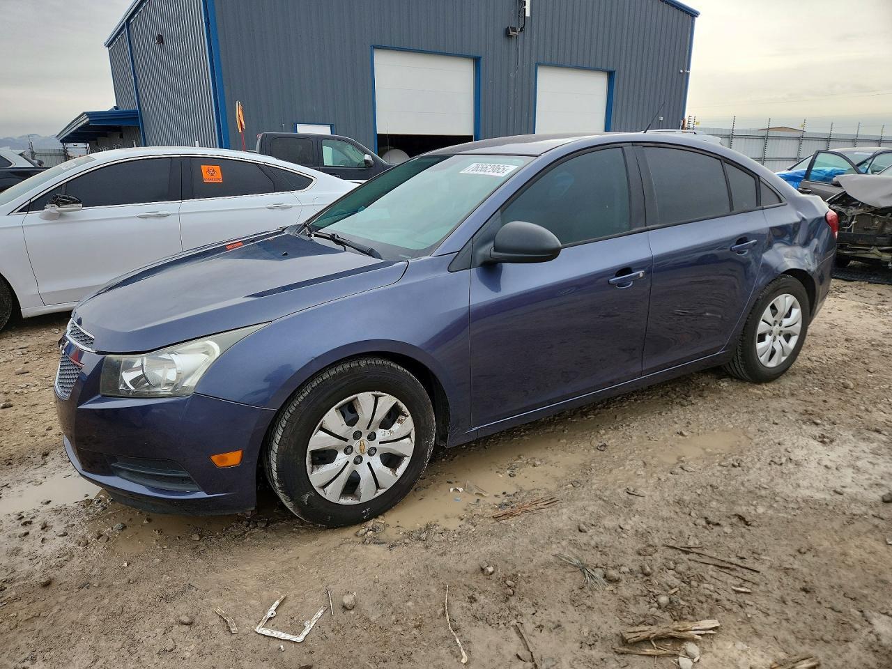 2013 Chevrolet Cruze Ls - zdjęcie główne