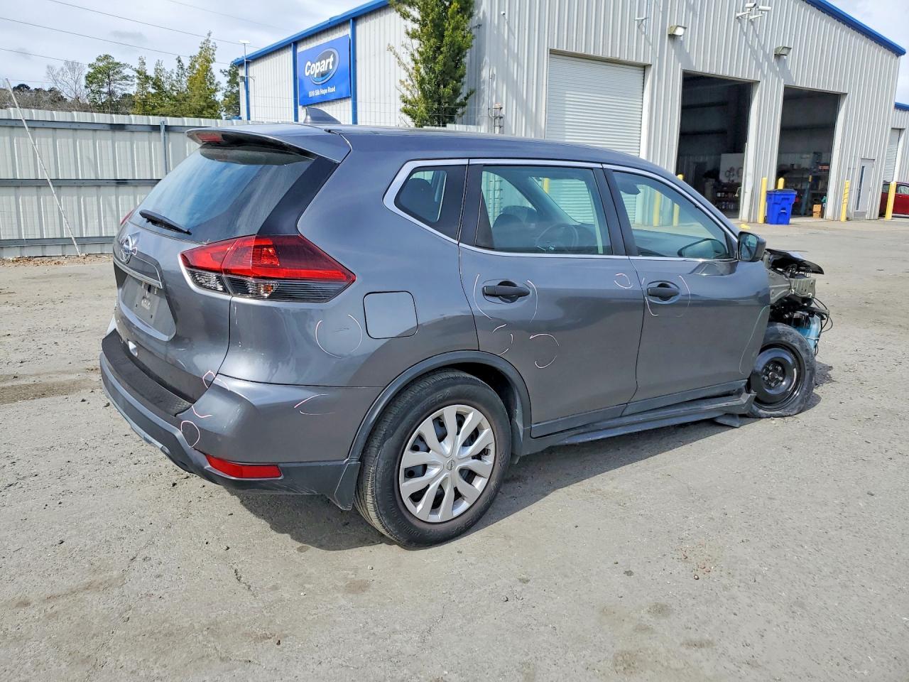 2019 Nissan Rogue S - zdjęcie 3