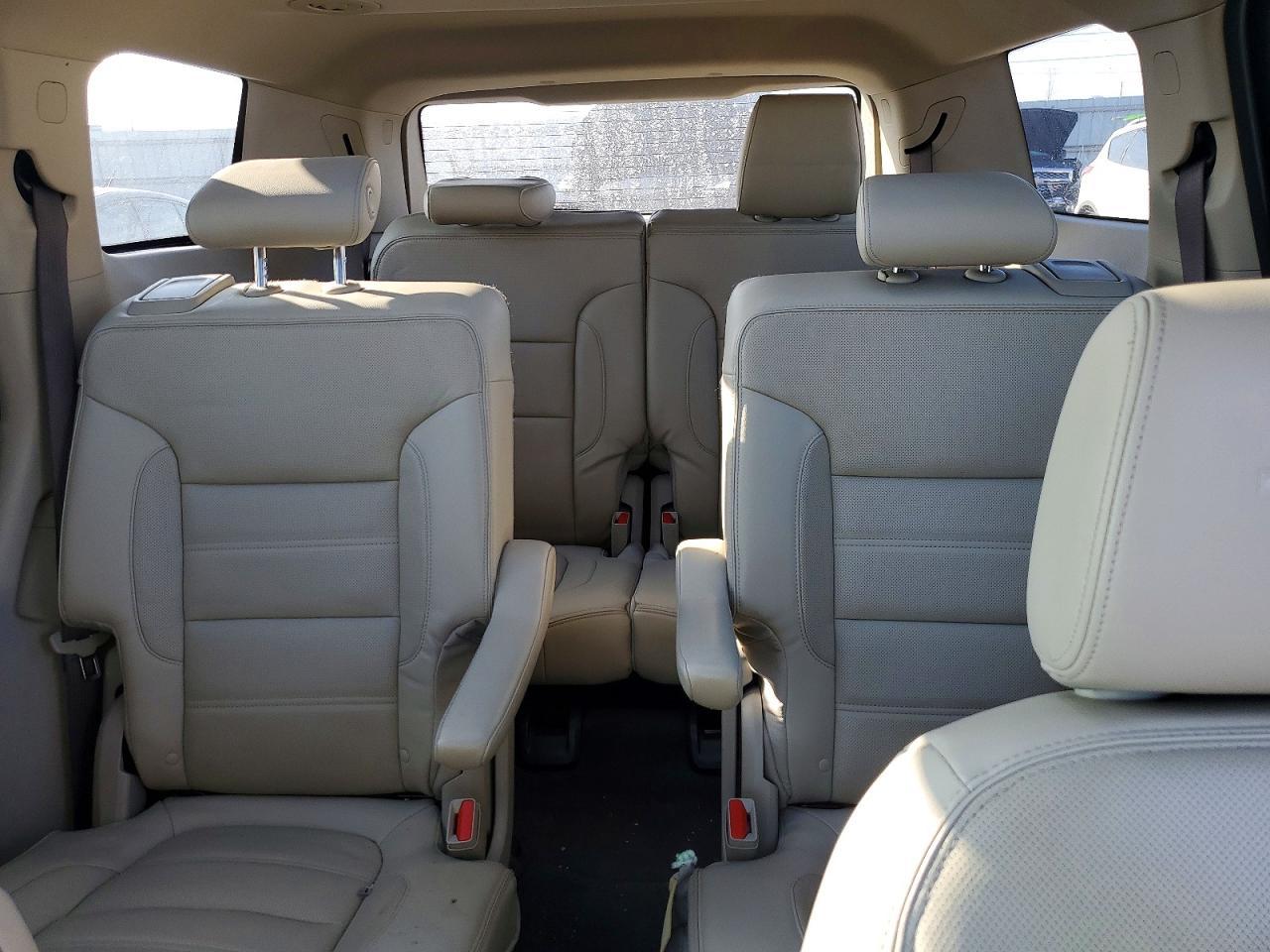 2017 GMC Acadia Denali - zdjęcie 10