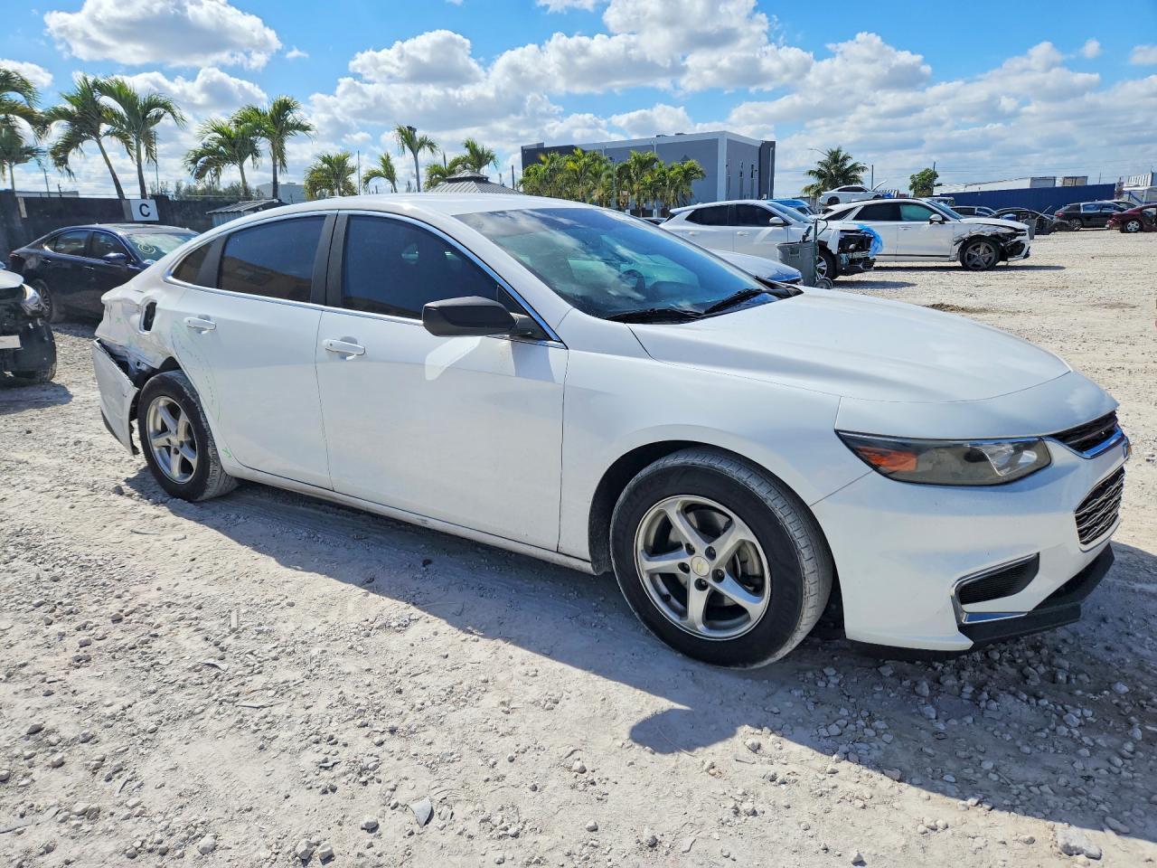 2018 Chevrolet Malibu Ls - zdjęcie 4