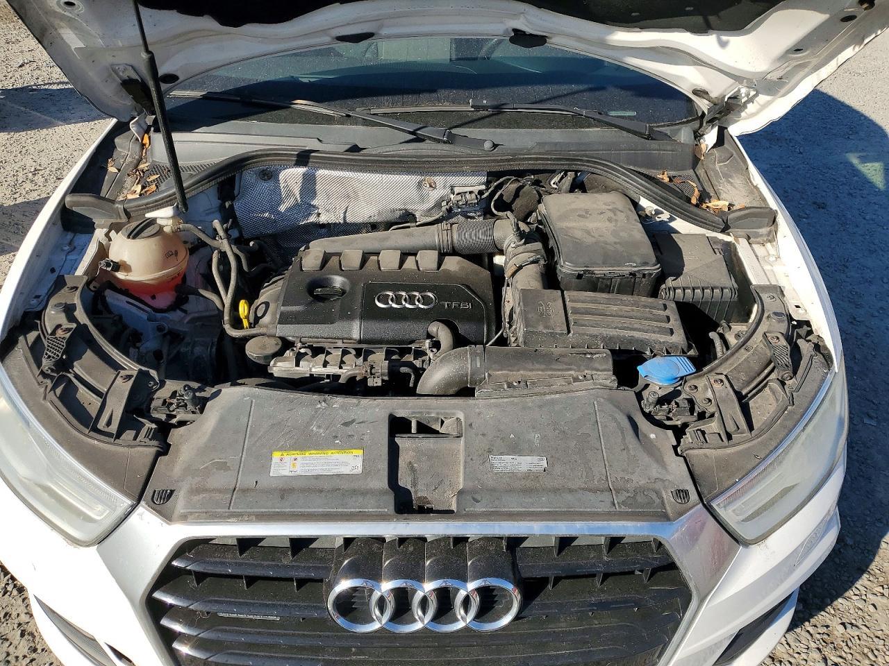 2016 Audi Q3 Premium Plus - zdjęcie 12