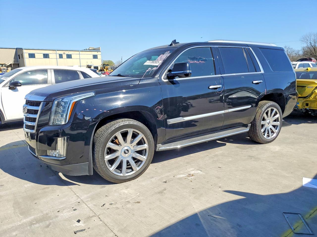 2015 Cadillac Escalade Luxury - zdjęcie główne