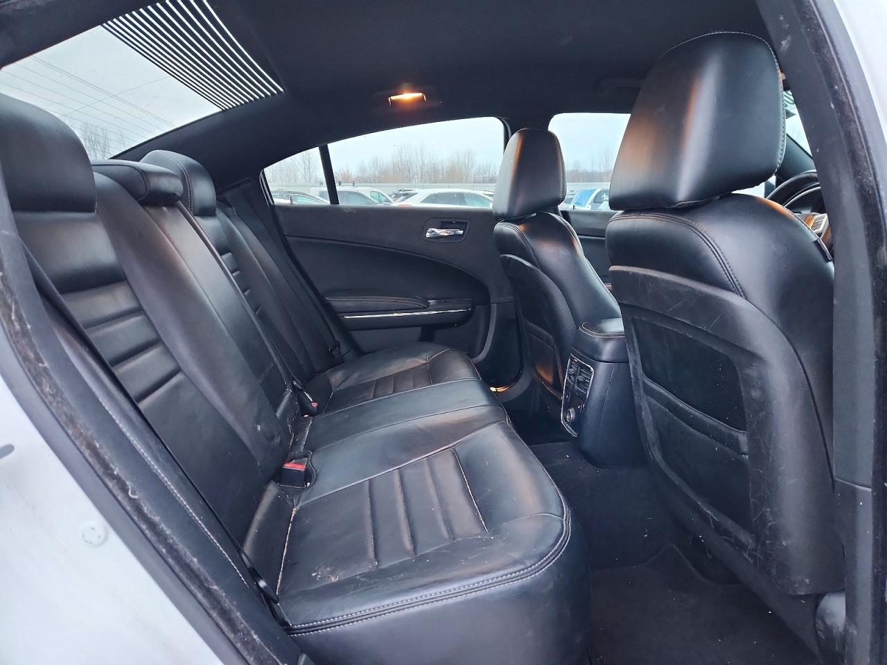 2013 Dodge Charger Sxt - zdjęcie 10