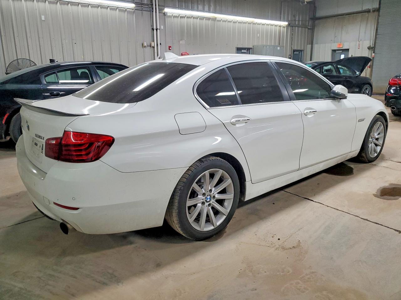 2014 BMW 535 Xi - zdjęcie 3