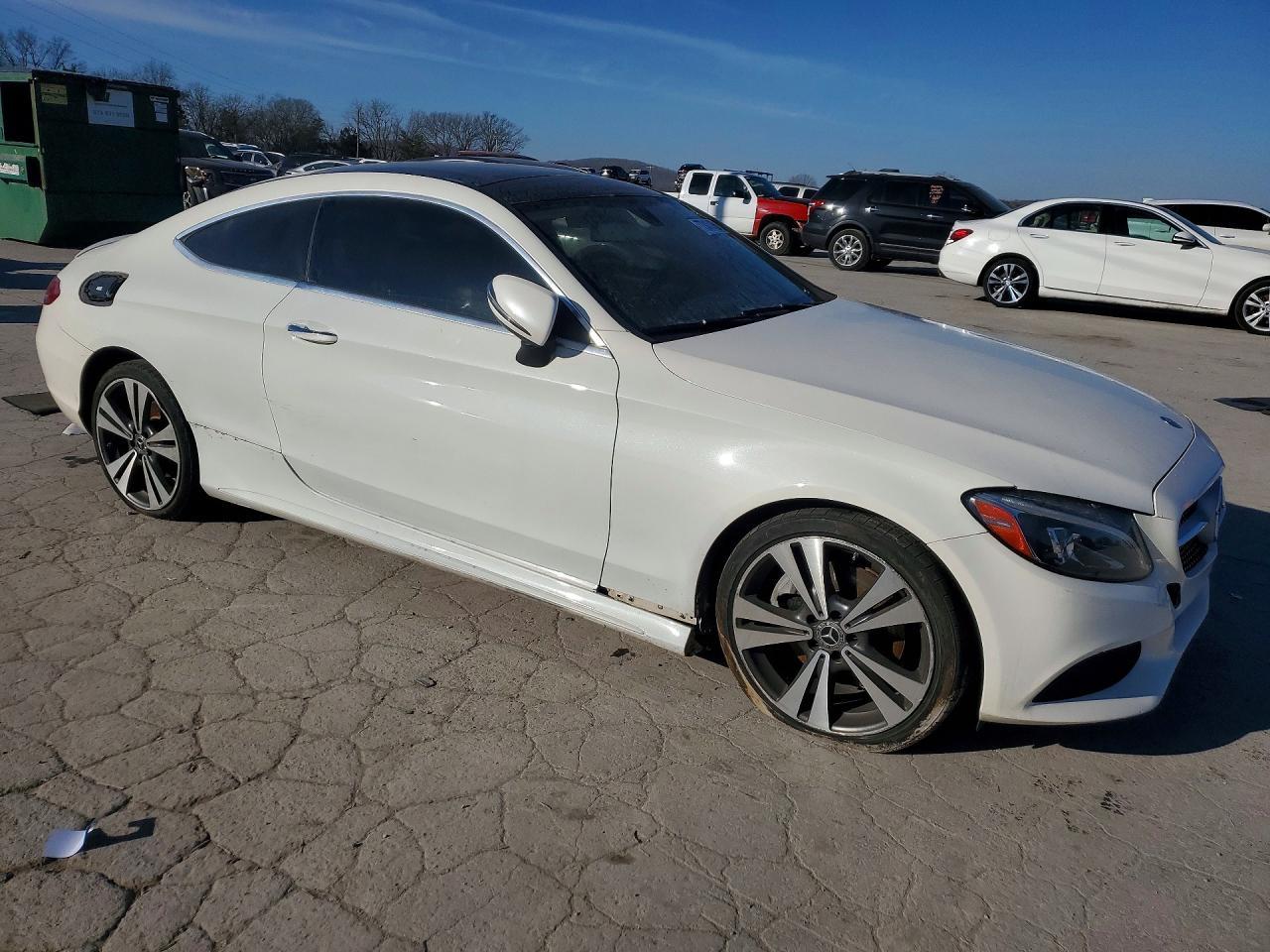 2017 Mercedes-Benz C 300 4Matic - zdjęcie 4