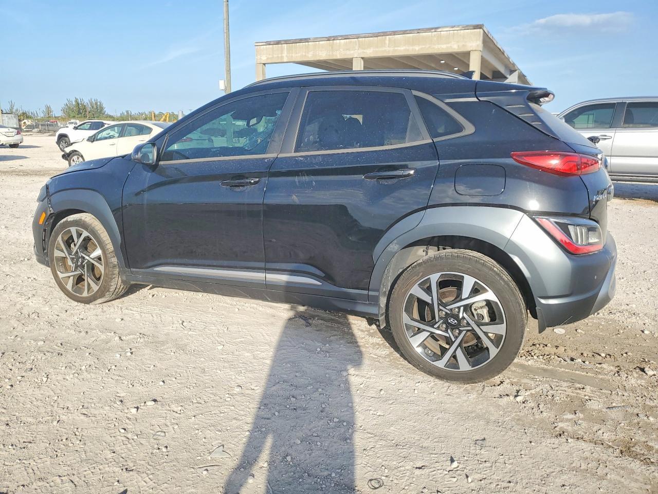 2023 Hyundai Kona Limited - zdjęcie 2