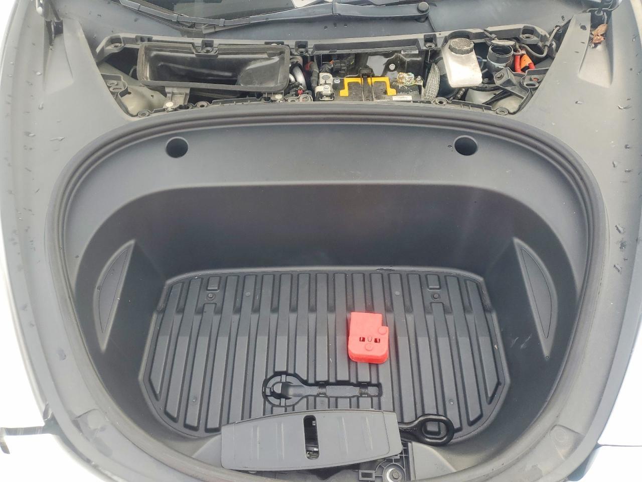 2021 Tesla Model 3 - zdjęcie 11