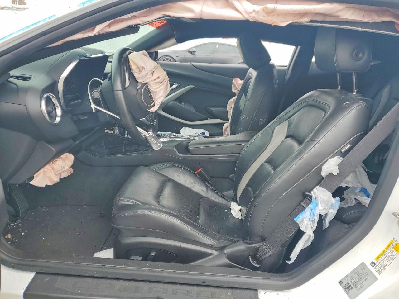 2021 Chevrolet Camaro Lt - zdjęcie 7