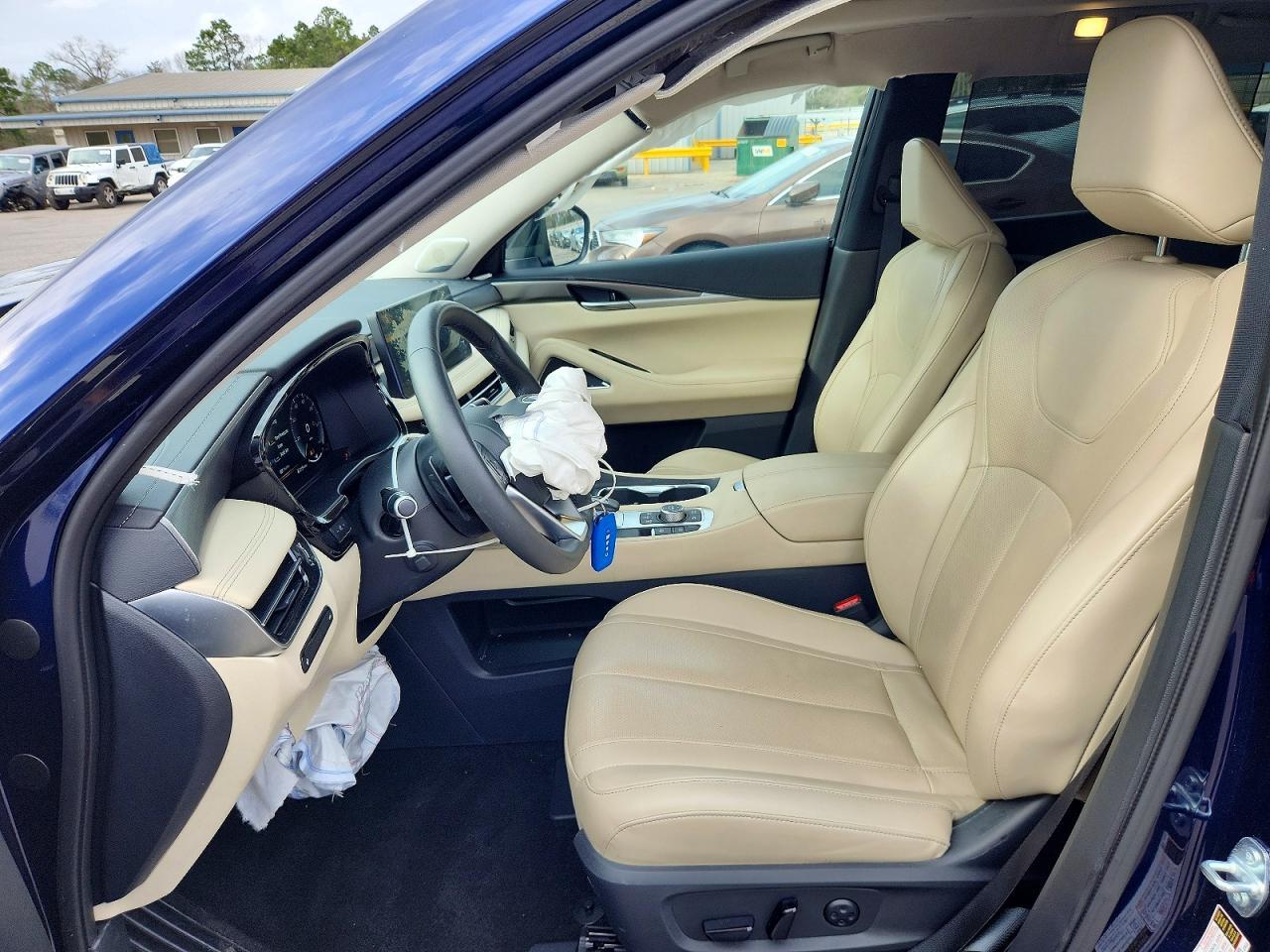 2025 Infiniti Qx60 Luxe - zdjęcie 7