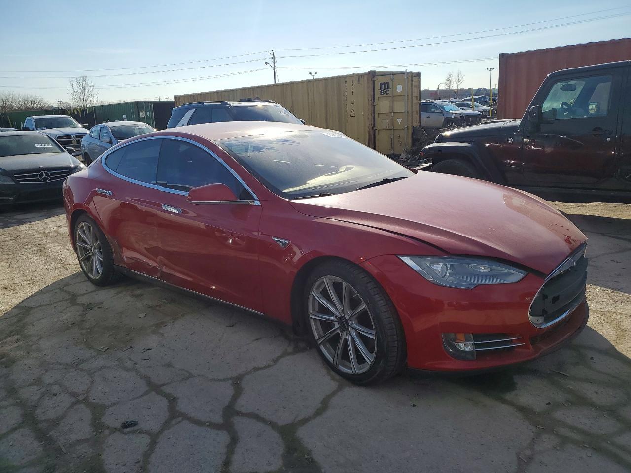 2013 Tesla Model S - zdjęcie 4
