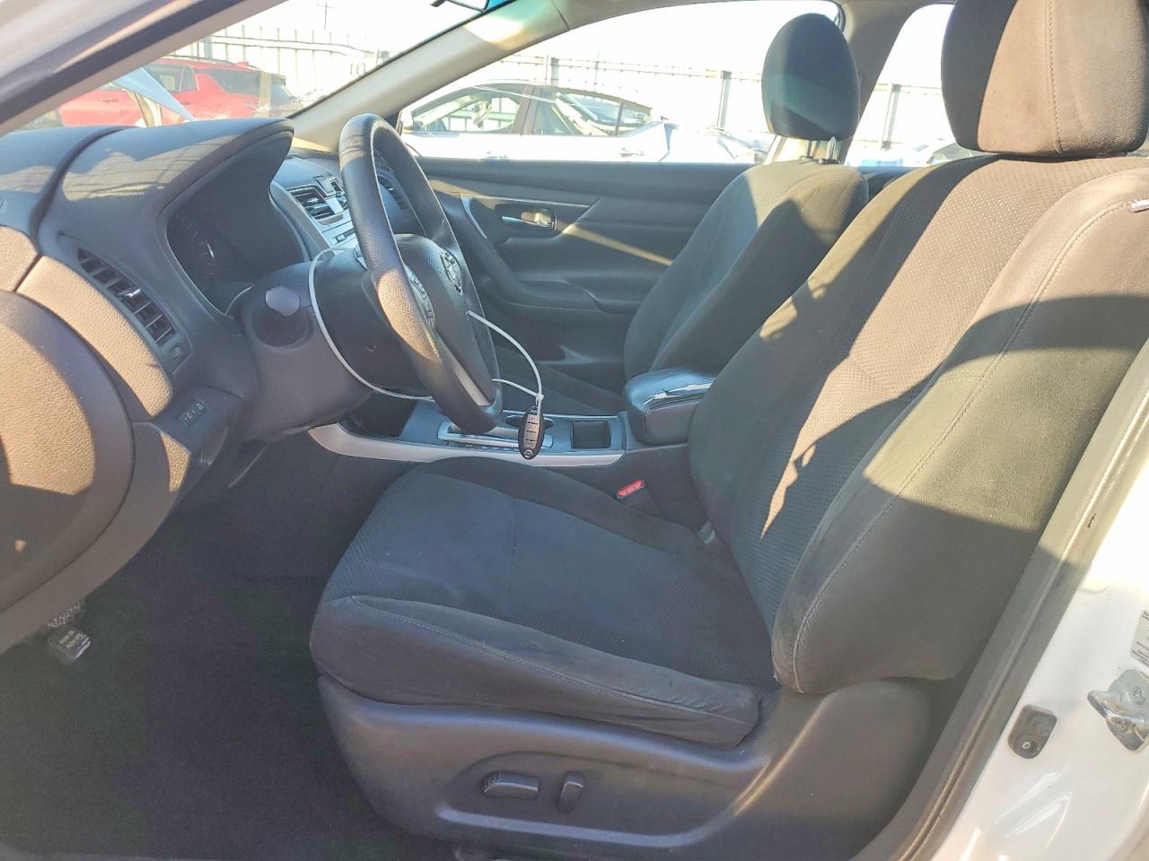 2015 Nissan Altima 2.5 S - zdjęcie 7