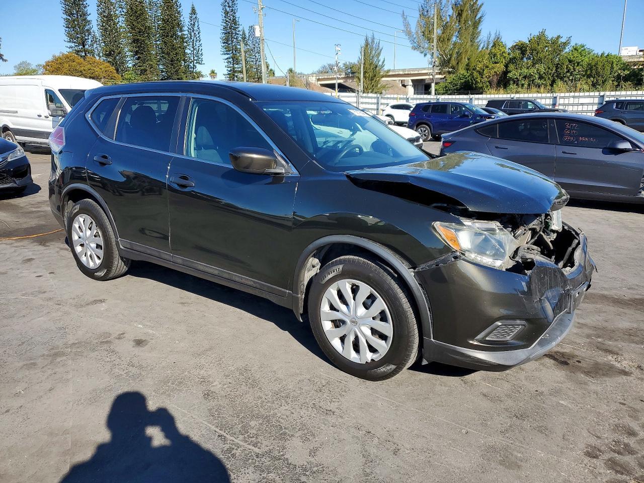 2016 Nissan Rogue S - zdjęcie 4