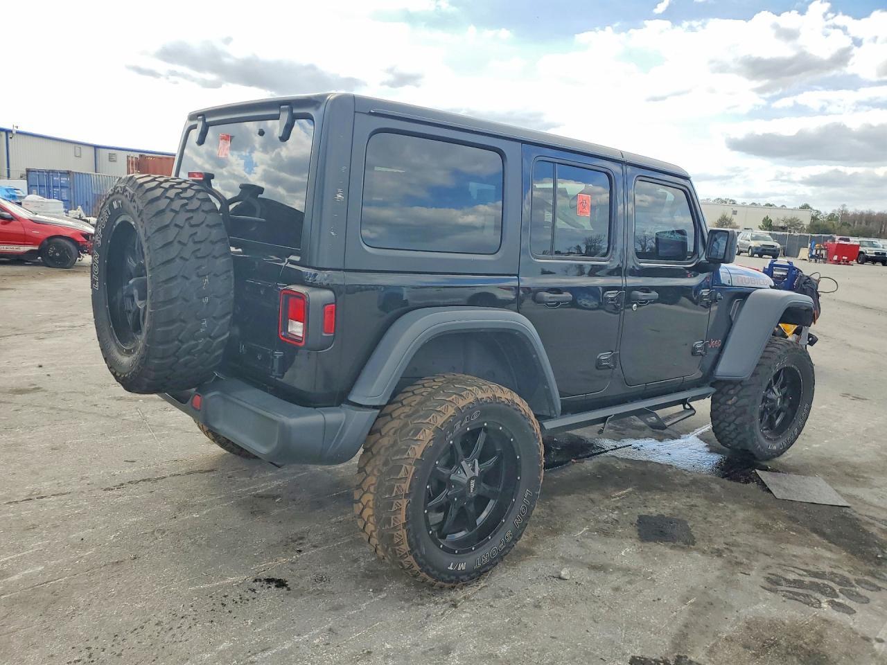 2018 Jeep Wrangler Unlimited Rubicon - zdjęcie 3