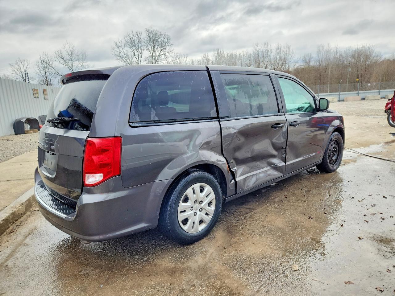 2019 Dodge Grand Caravan Se - zdjęcie 3