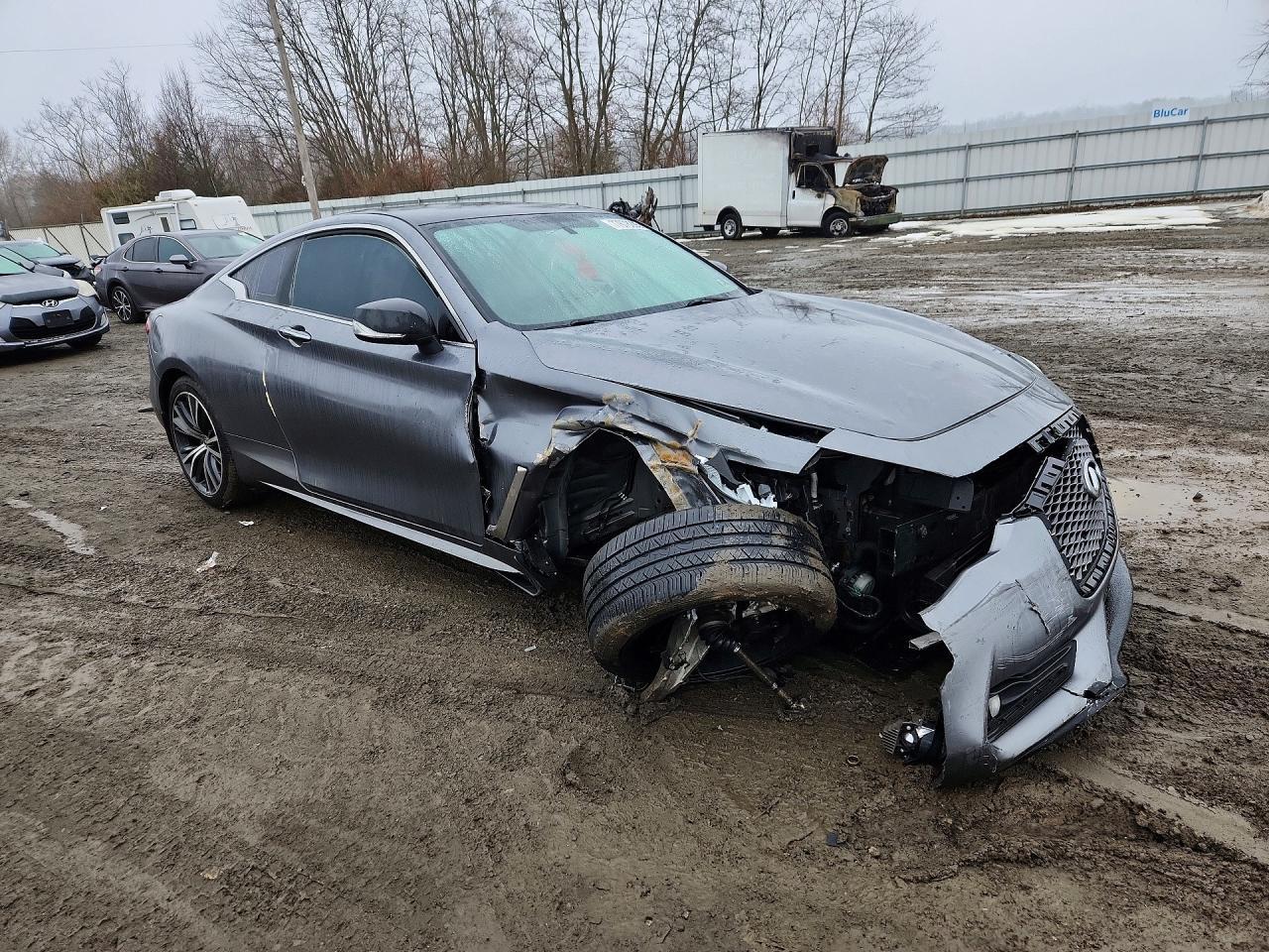 Infiniti Q60 - zdjęcie 4