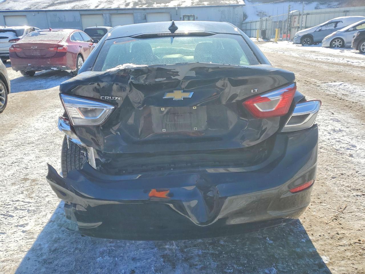 2018 Chevrolet Cruze Lt - zdjęcie 6