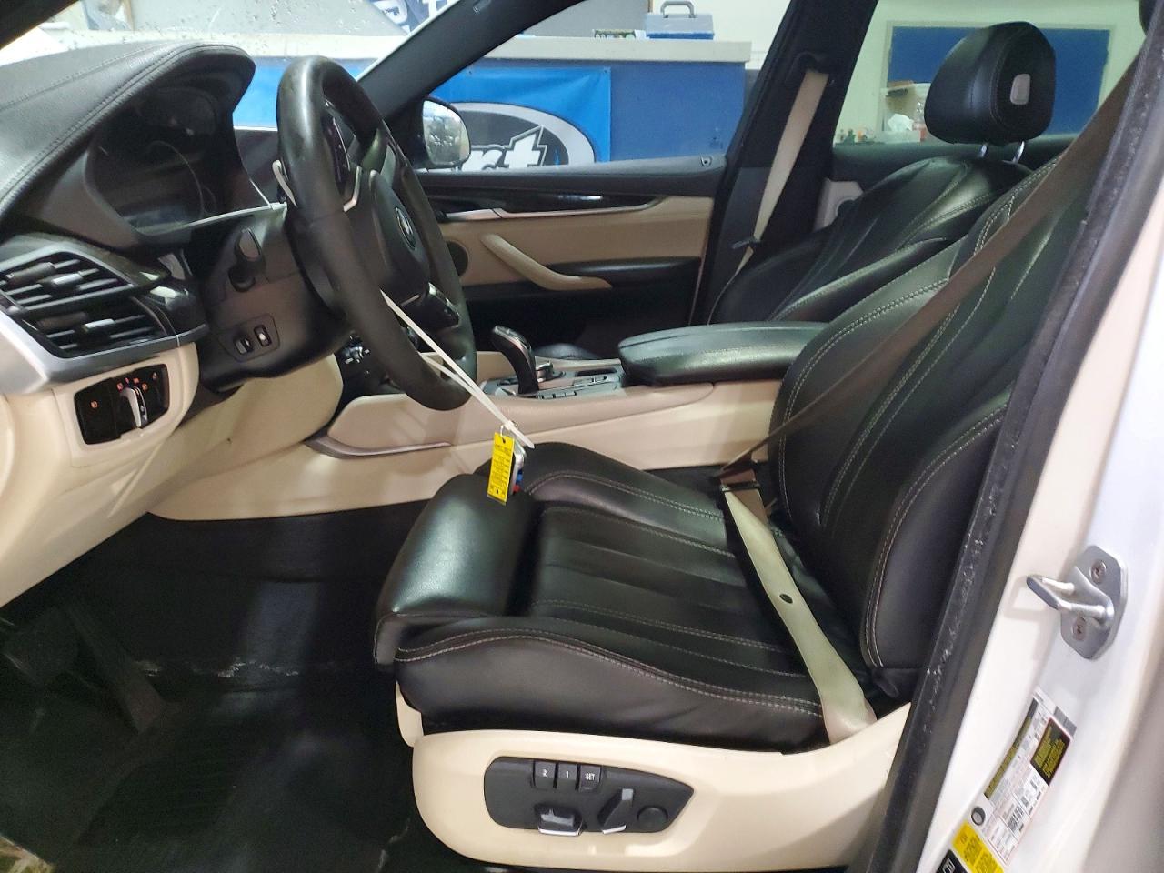 2016 BMW X6 xDrive35I - zdjęcie 7