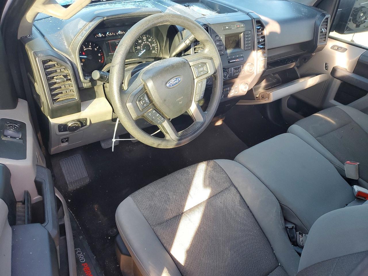 2020 Ford F150 - zdjęcie 8