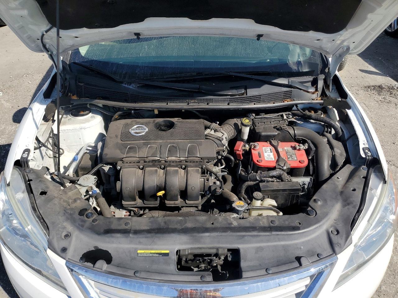 2015 Nissan Sentra S - zdjęcie 11