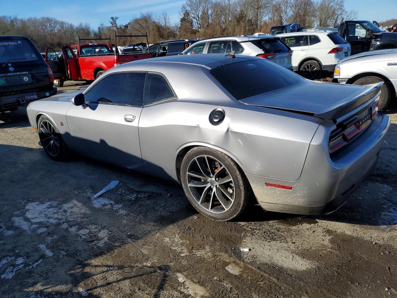 2018 Dodge Challenger R - zdjęcie 2