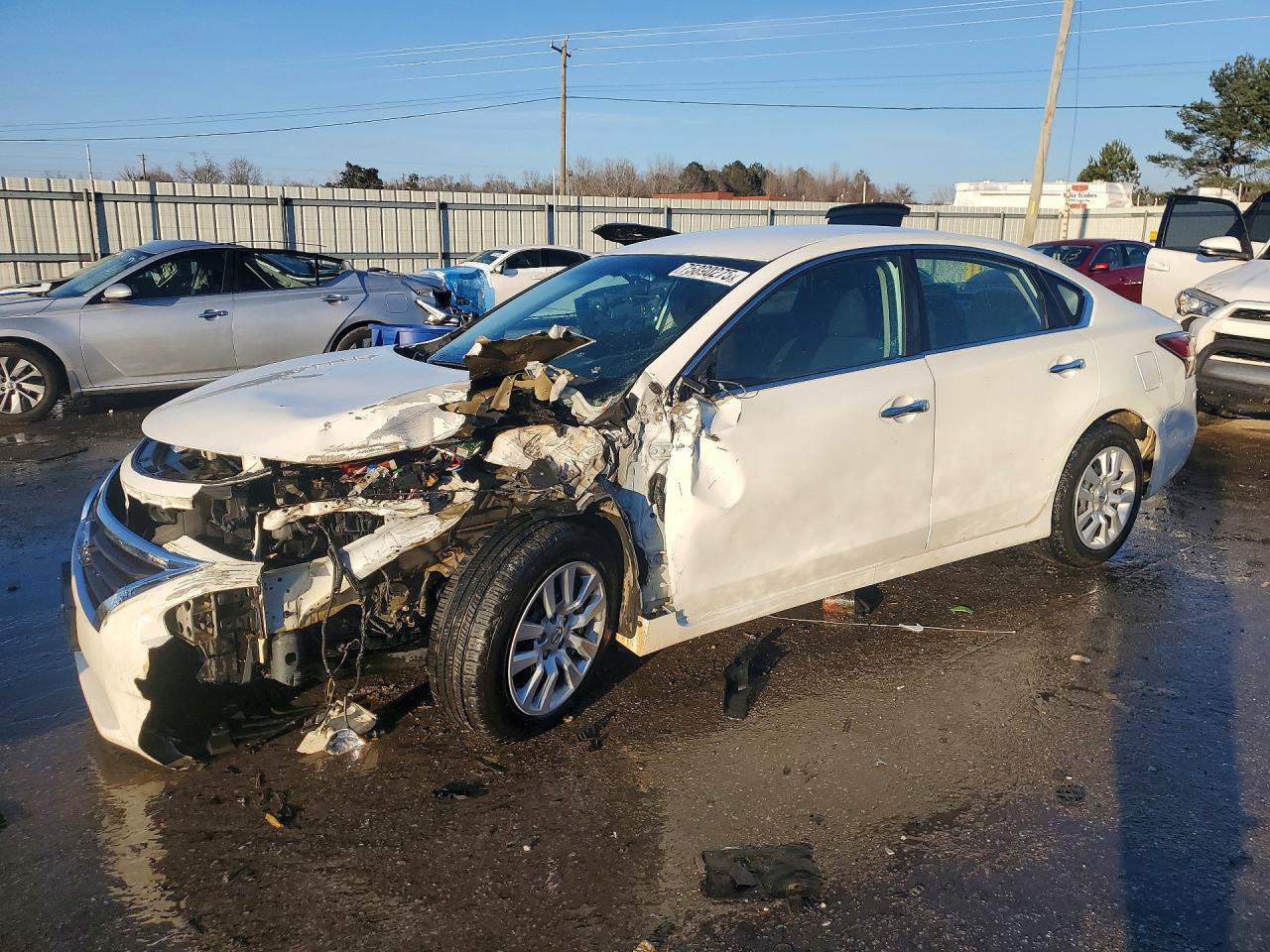 2015 Nissan Altima 2.5 S - zdjęcie główne