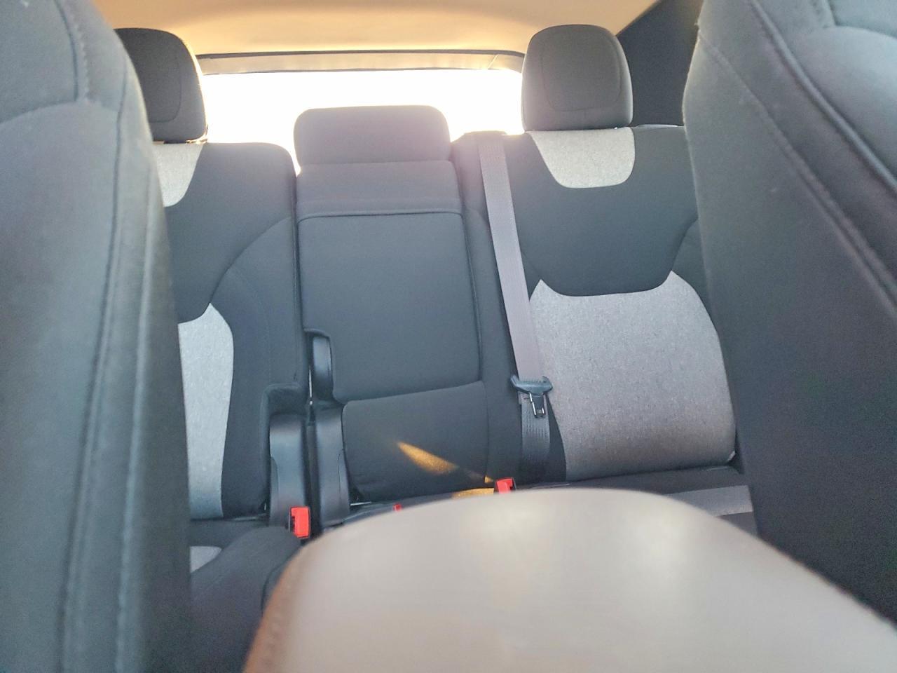 2014 Jeep Cherokee Latitude - zdjęcie 10