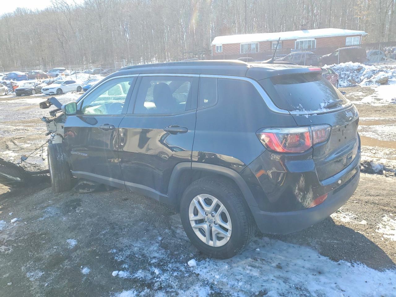 2020 Jeep Compass Sport - zdjęcie 2