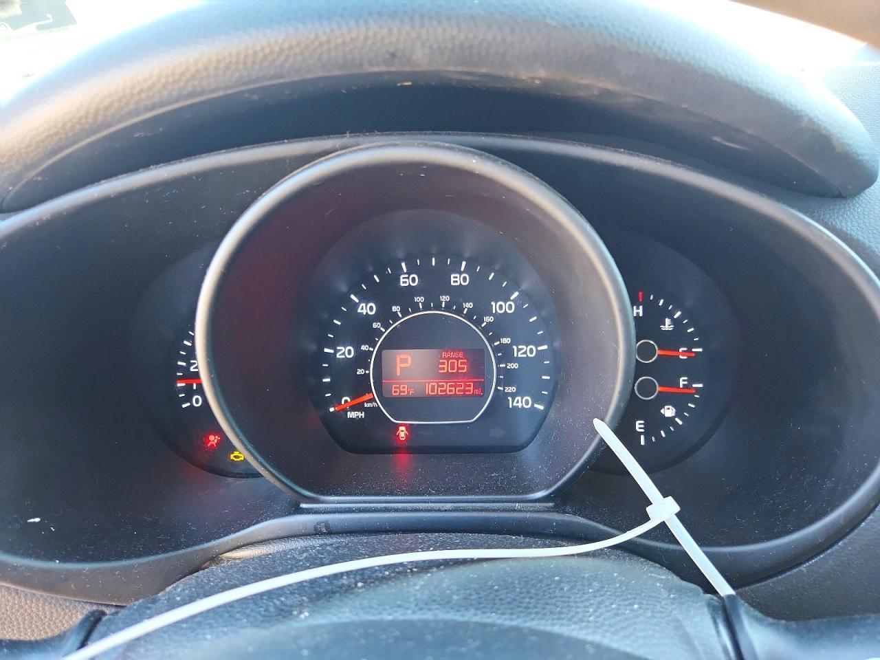 2016 Kia Soul Base - zdjęcie 9