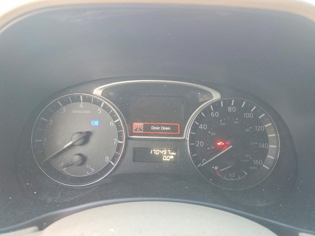 2015 Nissan Pathfinder S - zdjęcie 9