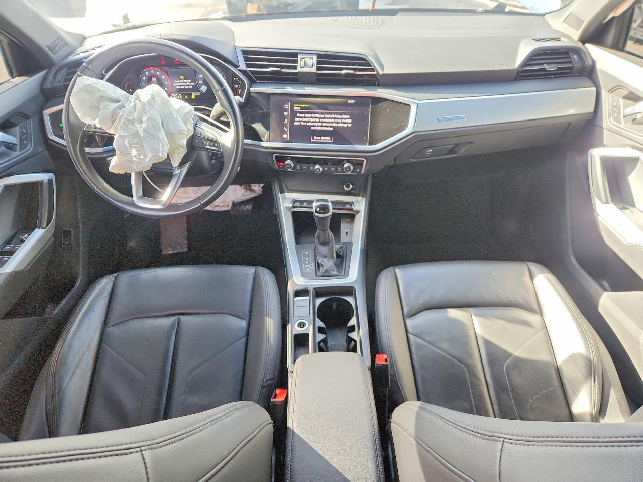 2021 Audi Q3 Premium 40 - zdjęcie 8