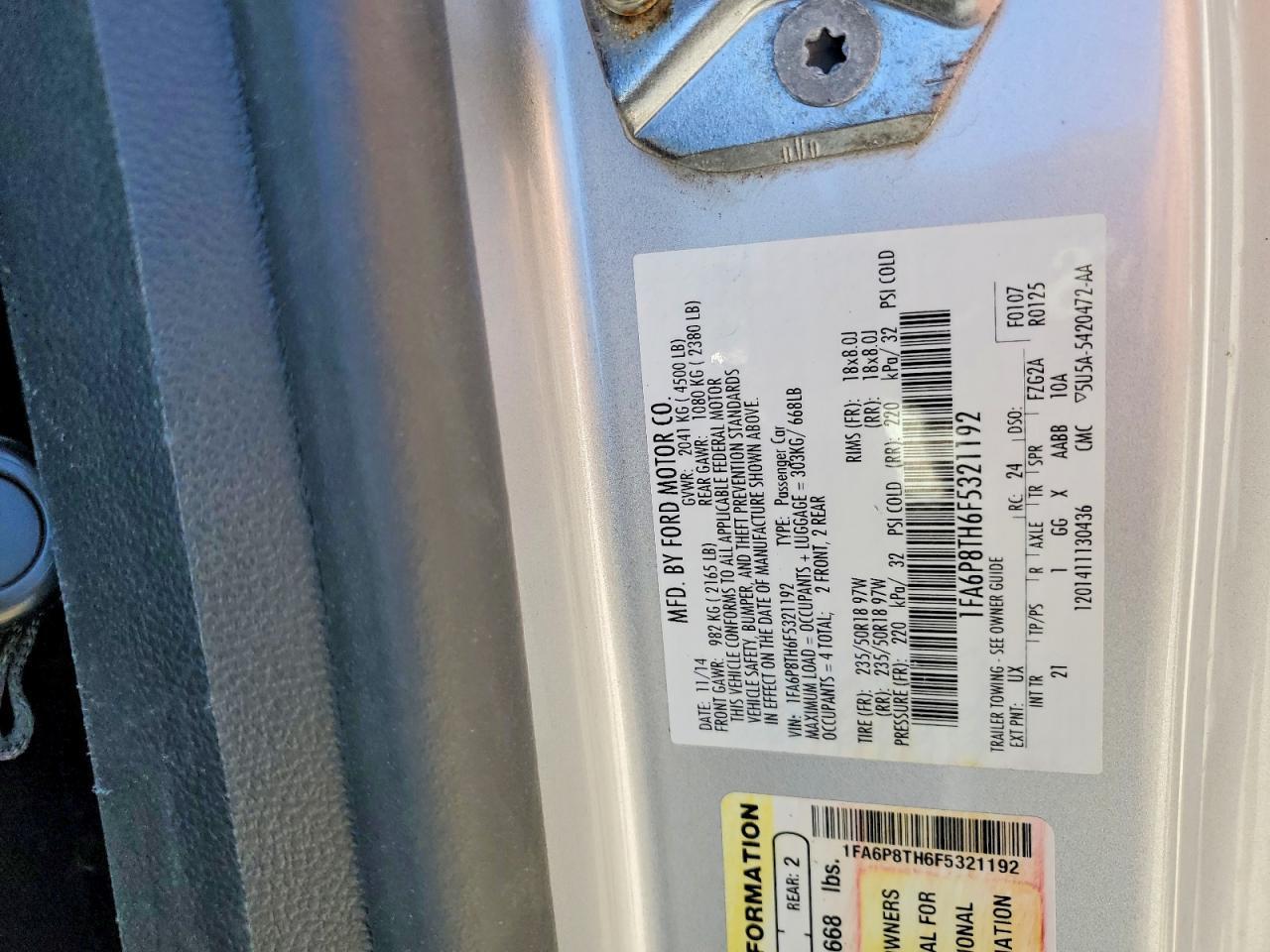 2015 Ford Mustang - zdjęcie 12