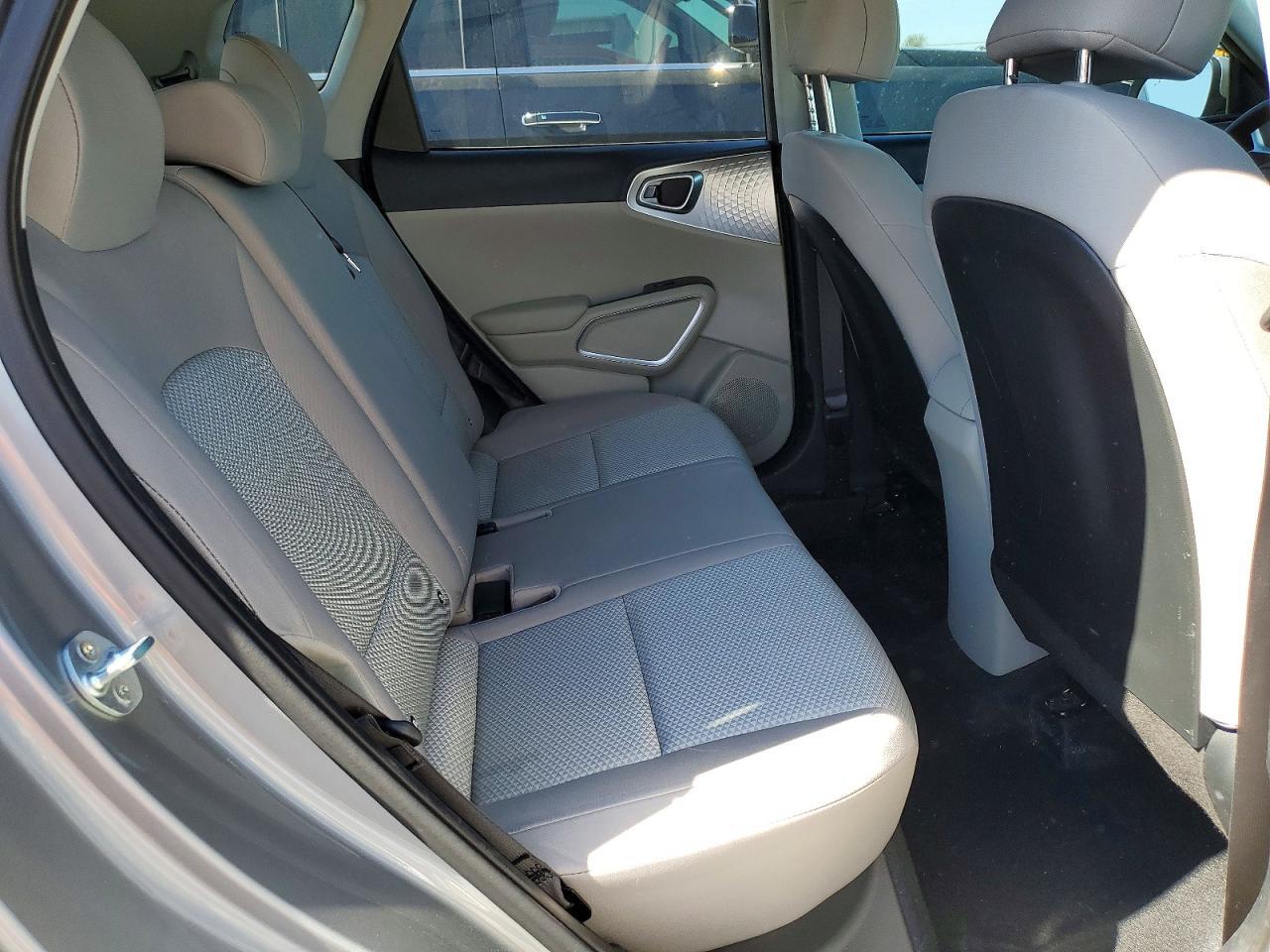 2023 Kia Soul Lx - zdjęcie 11