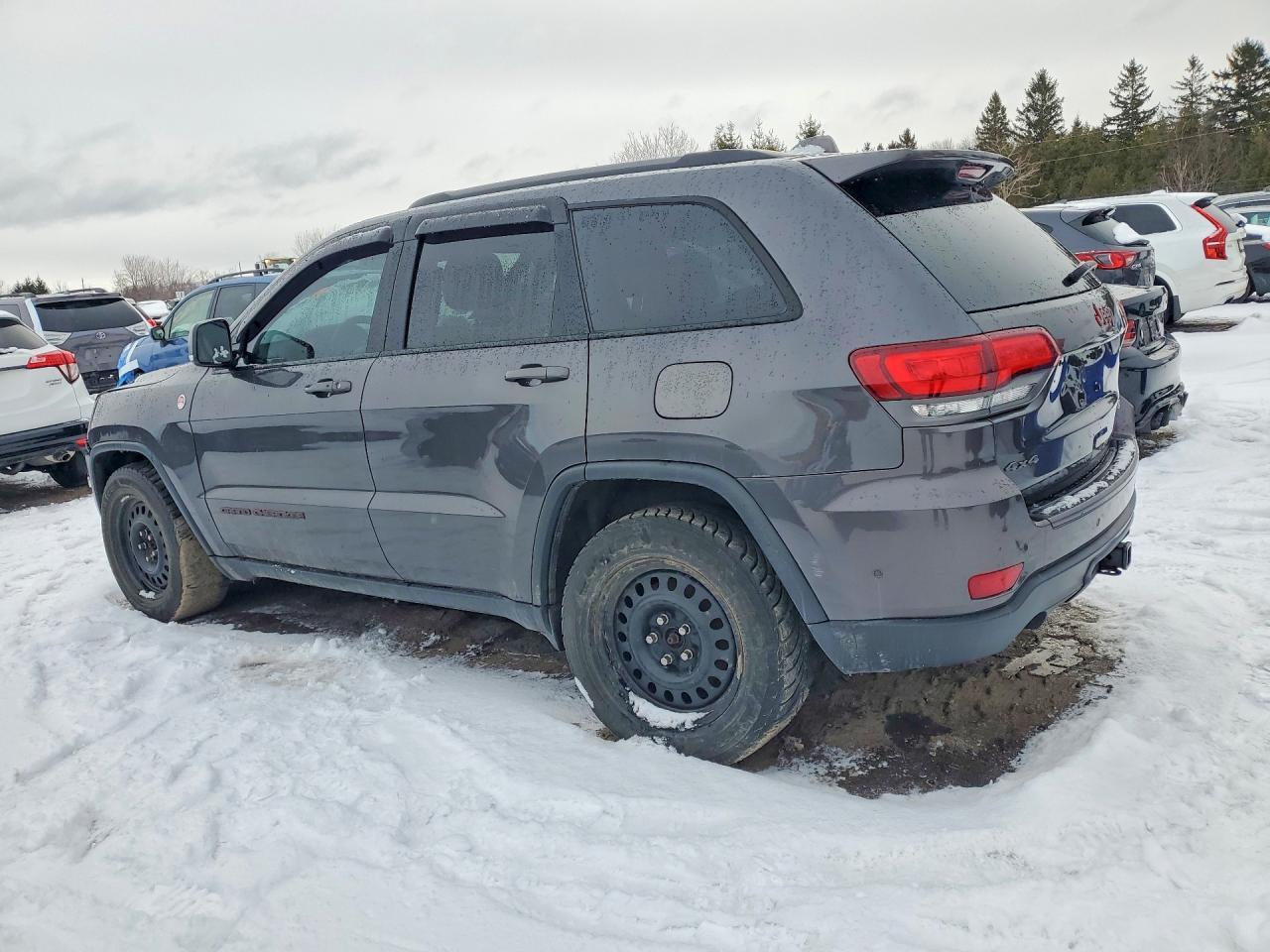 2017 Jeep Grand Cherokee Trailhawk - zdjęcie 2