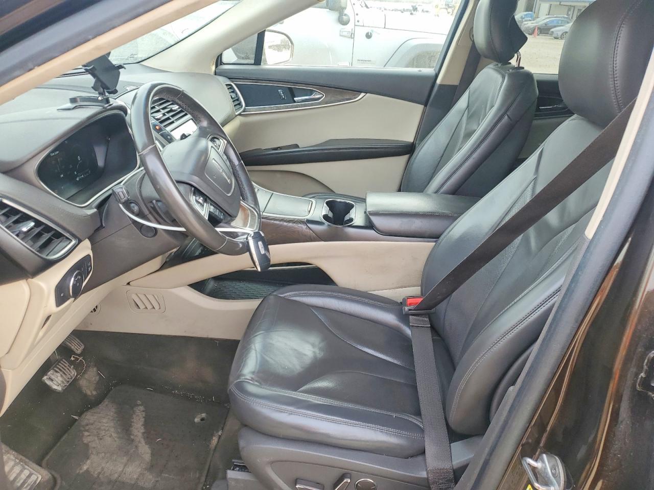 2019 Lincoln Nautilus Select - zdjęcie 7