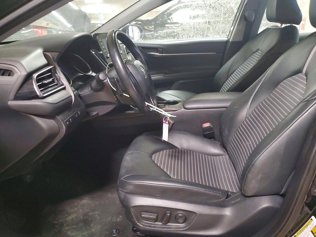 2023 Toyota Camry Se - zdjęcie 7