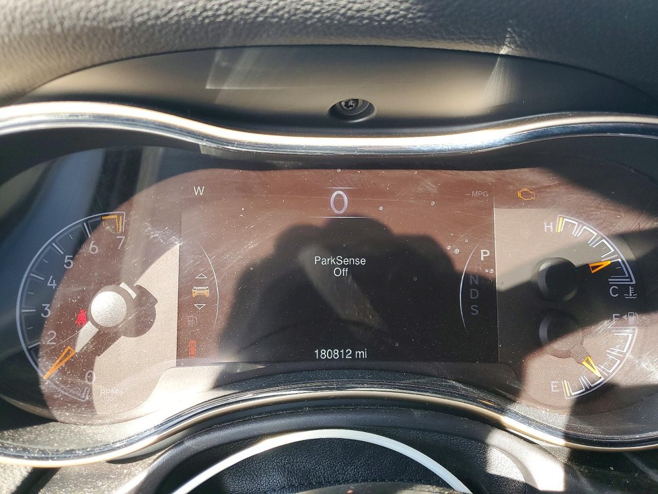 2015 Jeep Grand Cherokee Laredo - zdjęcie 9