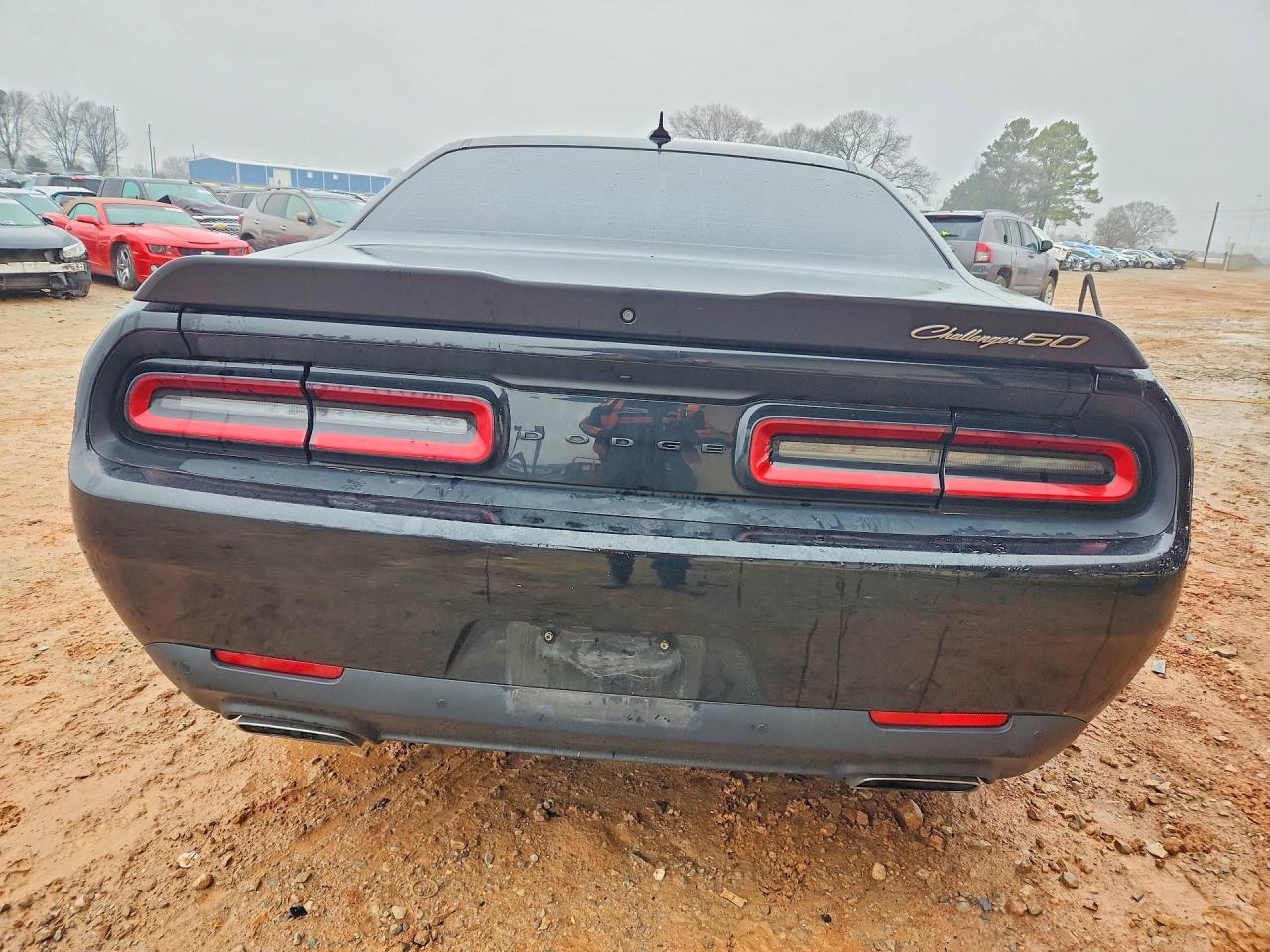 2020 Dodge Challenger R - zdjęcie 6