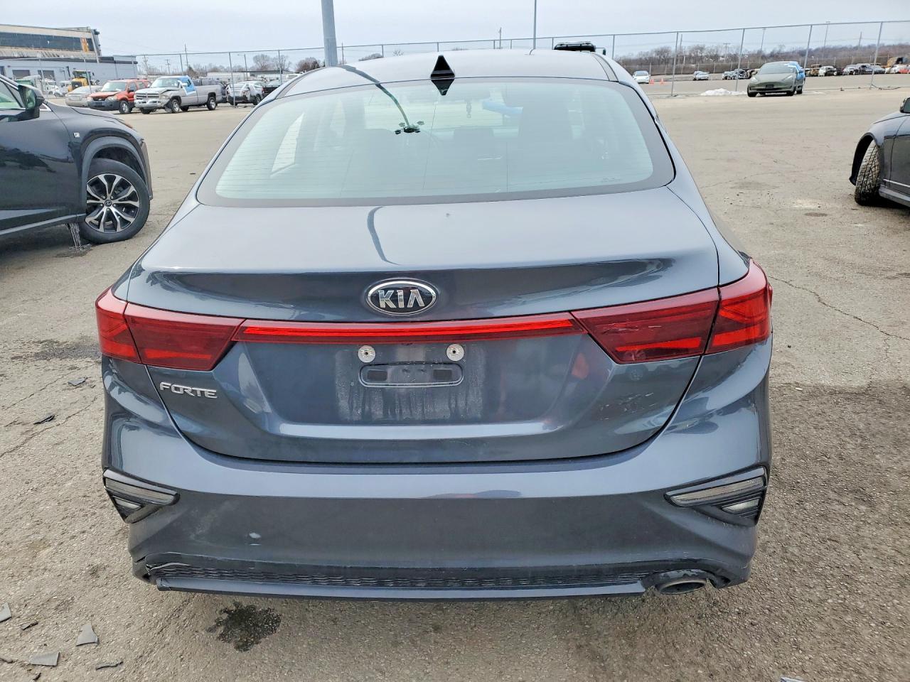 2019 Kia Forte Lxs - zdjęcie 6