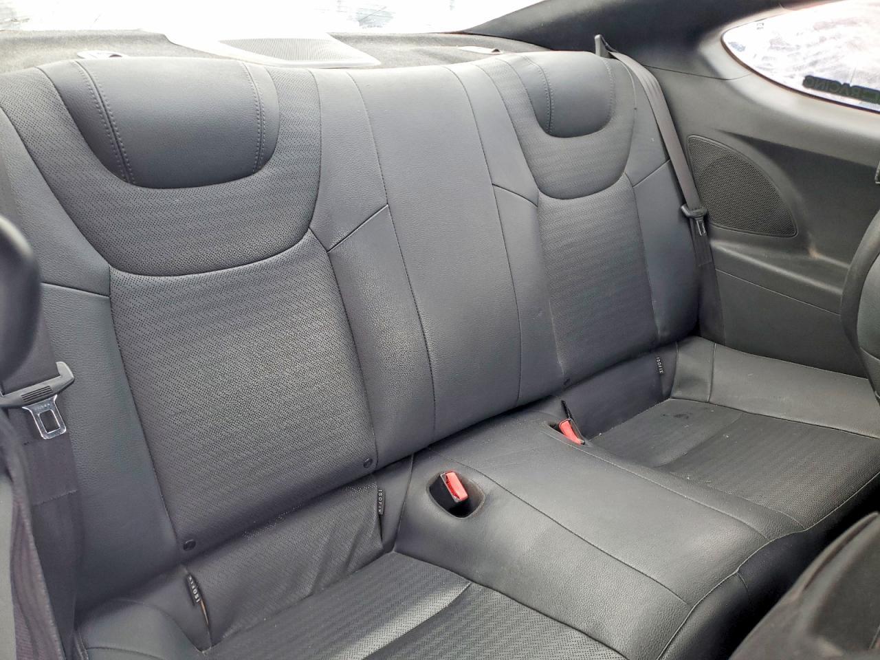 2013 Hyundai Genesis Coupe - zdjęcie 10