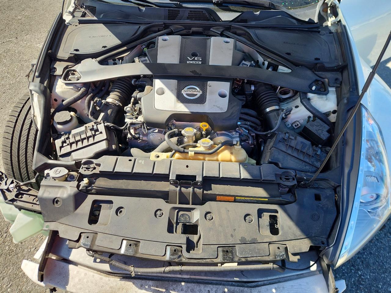 2014 Nissan 370Z Base - zdjęcie 11