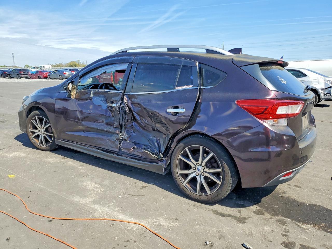 2017 Subaru Impreza Limited - zdjęcie 2