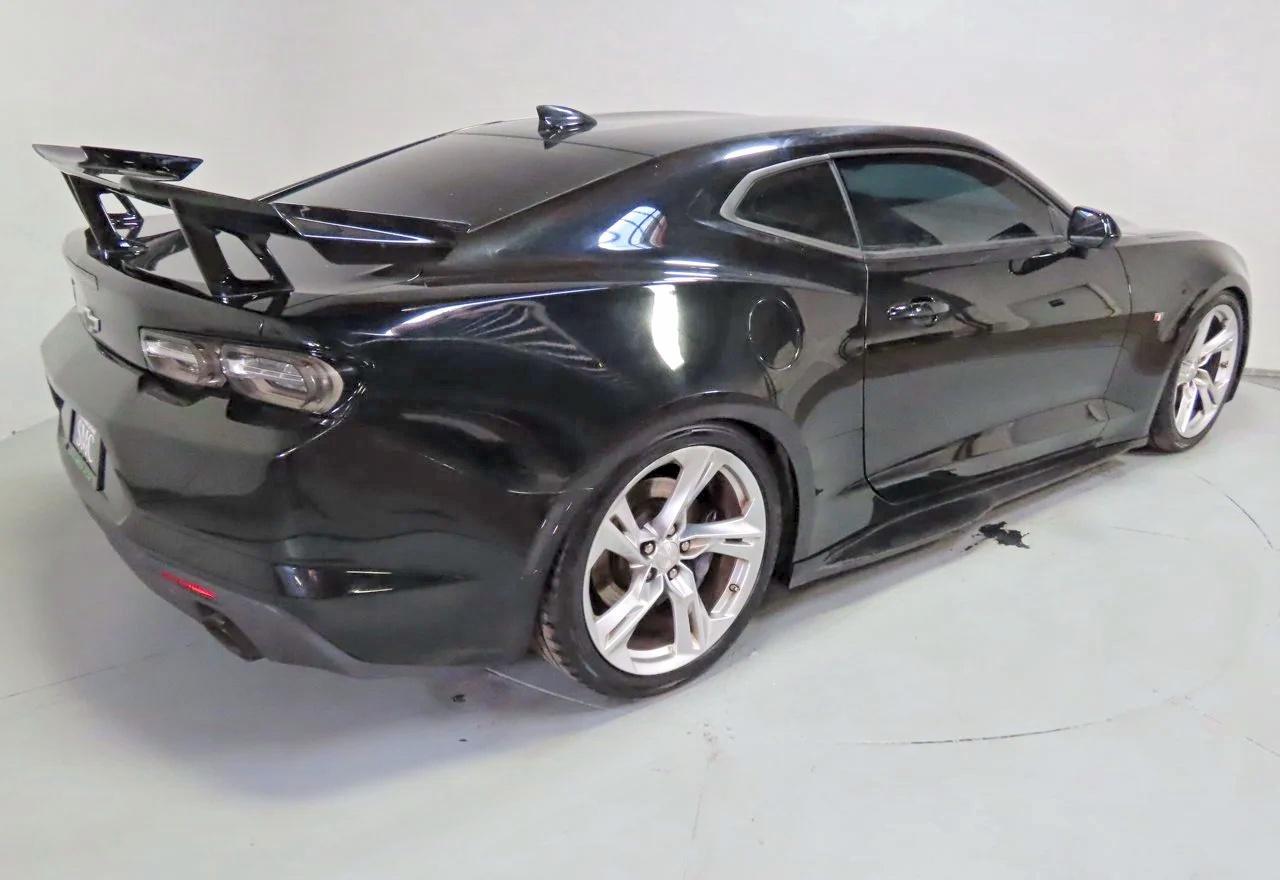 2022 Chevrolet Camaro Lt1 - zdjęcie 3